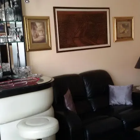 شقة Apartman Nadisa *